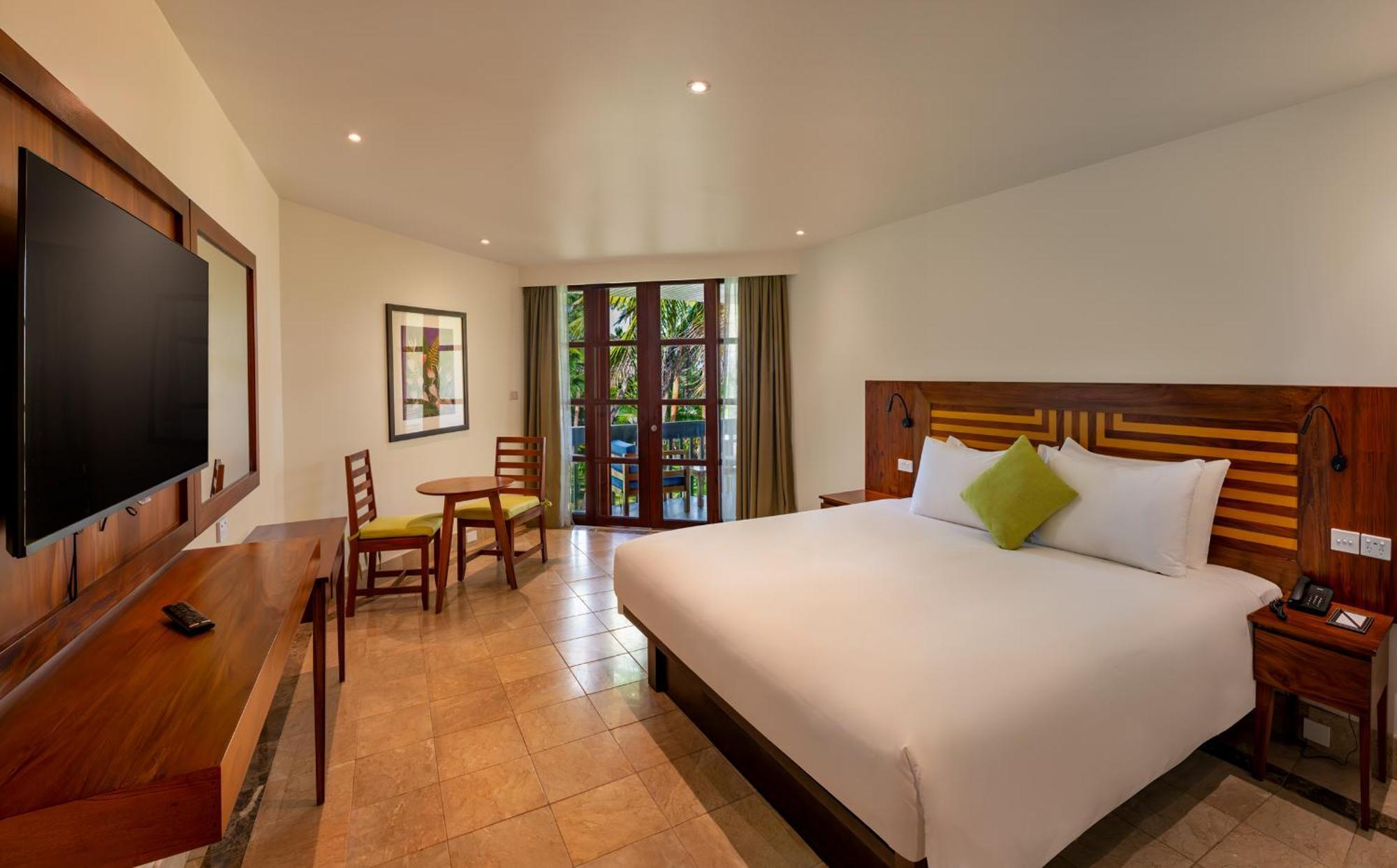 Hotel The Warwick Fiji Korolevu  Zewnętrze zdjęcie