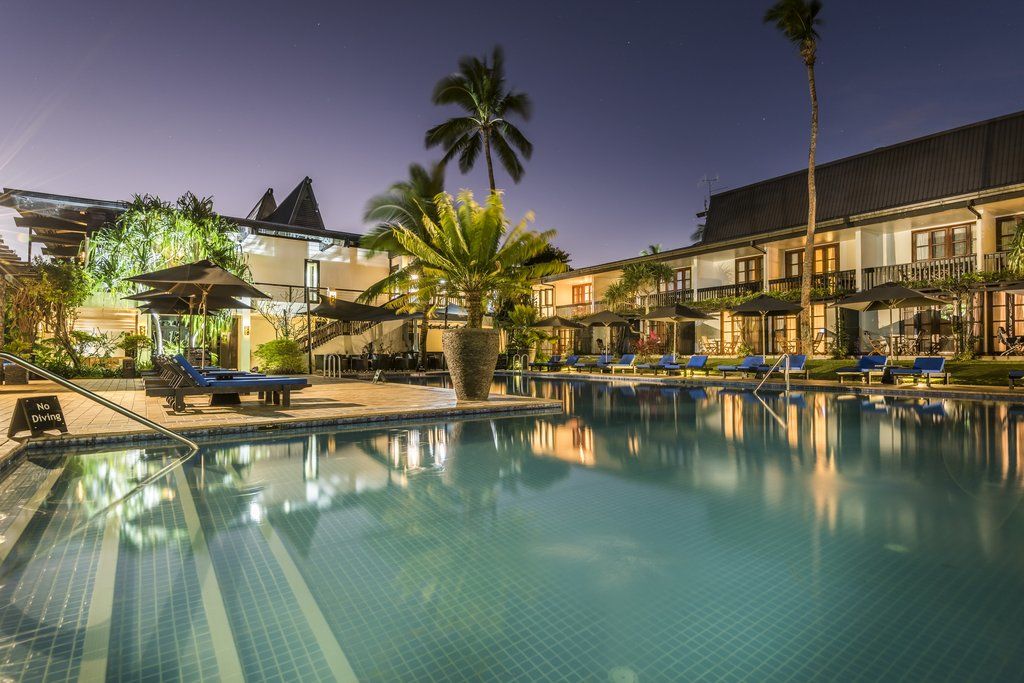 Hotel The Warwick Fiji Korolevu  Zewnętrze zdjęcie The pool at the hotel